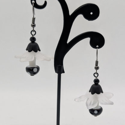 ✨The Petalskirt Funglings✨| Glass Mushroom & Petal Skirt Earrings