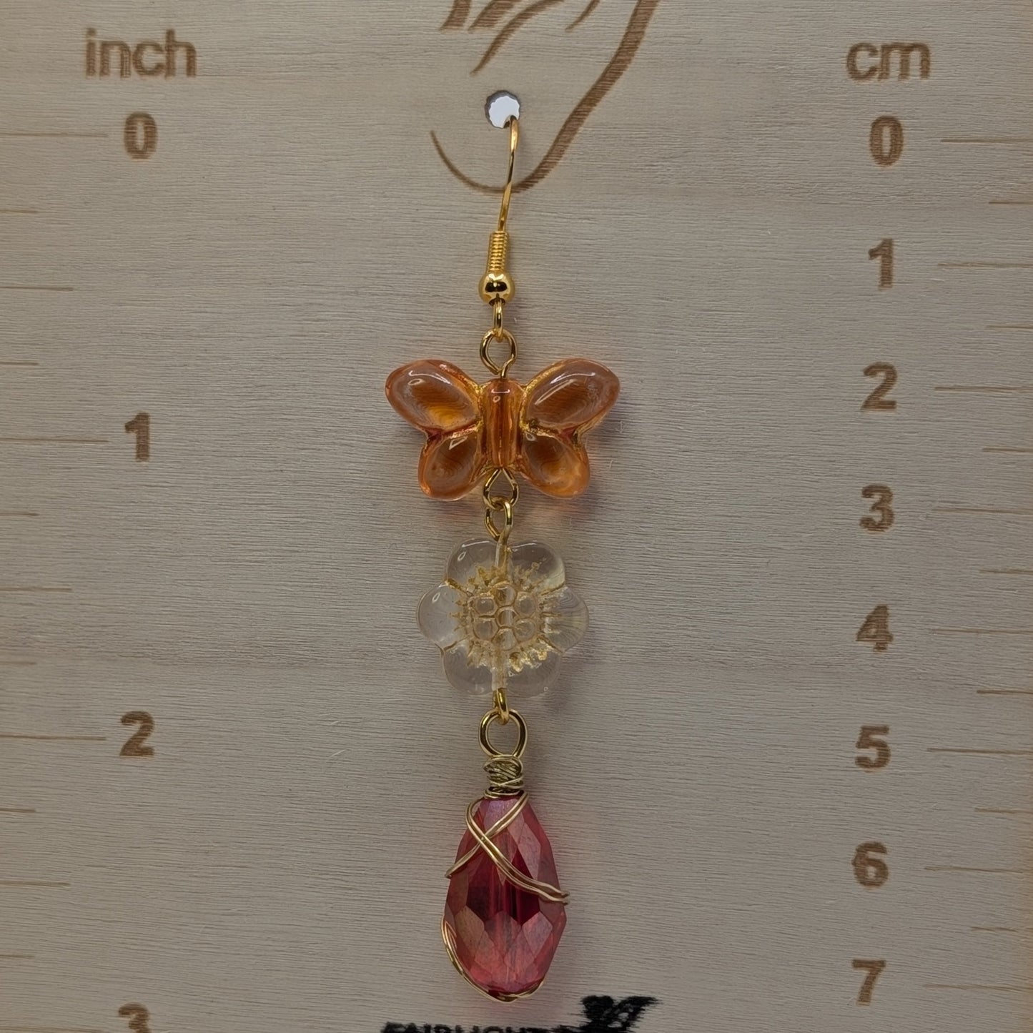 ✨Goldenhour Flight✨| Peach Butterfly & Red Glass Drop Earrings
