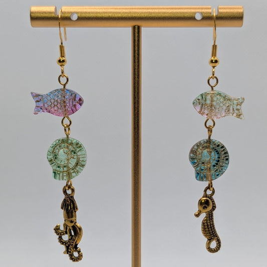 ✨Reefparty Runaways✨| Iridescent Fish, Shell & Sea Creature Earrings