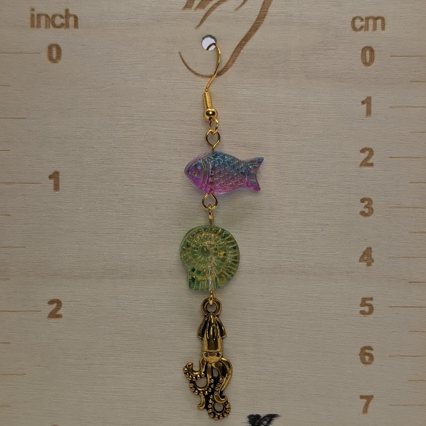✨Reefparty Runaways✨| Iridescent Fish, Shell & Sea Creature Earrings
