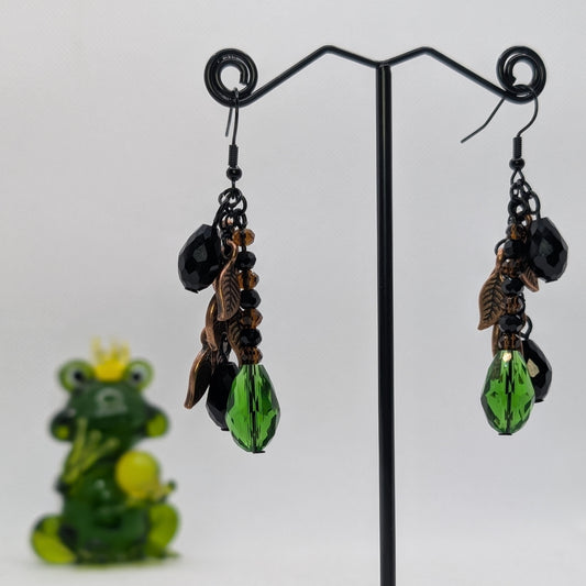 ✨Gloomgrove✨| Black, Copper & Green Leaf Cluster Earrings