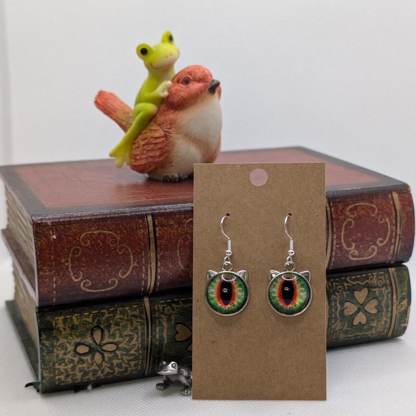 ✨Feeleyes✨| Eye-Cab Cat Earrings