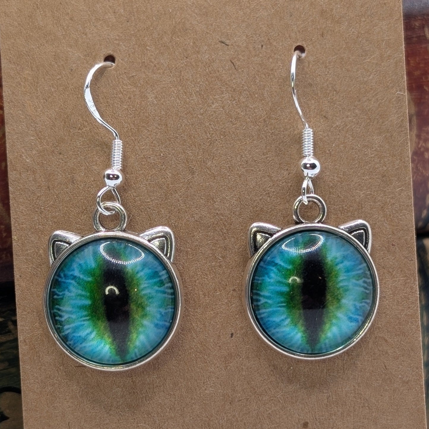 ✨Feeleyes✨| Eye-Cab Cat Earrings