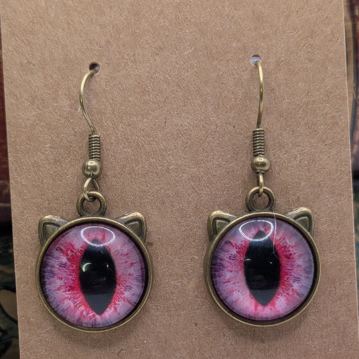 ✨Feeleyes✨| Eye-Cab Cat Earrings