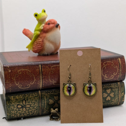 ✨Feeleyes✨| Eye-Cab Cat Earrings