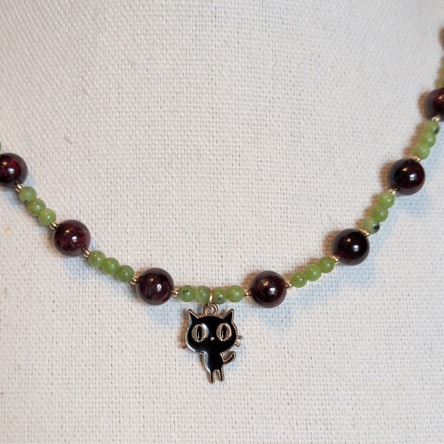 ✨Feliris✨| AAA Garnet & Nephrite Jade Cat Charm Necklace