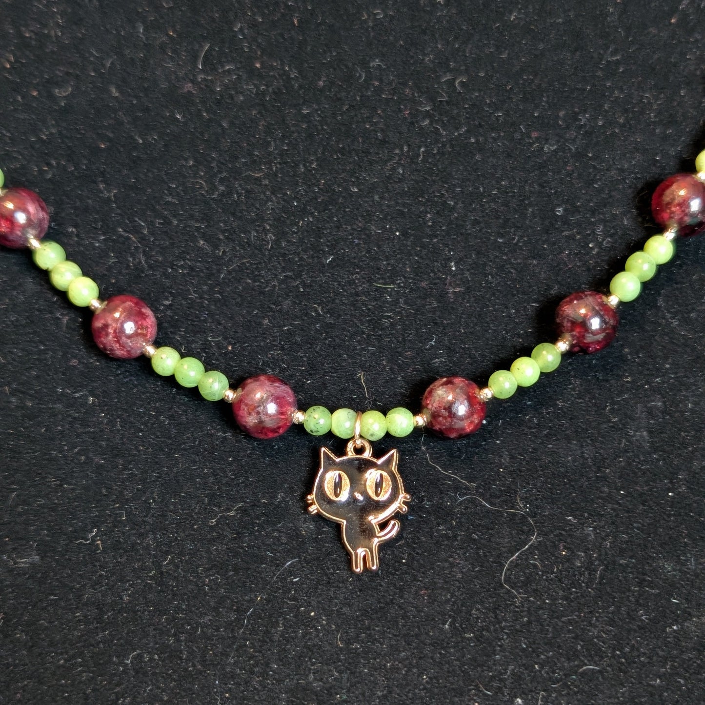 ✨Feliris✨| AAA Garnet & Nephrite Jade Cat Charm Necklace