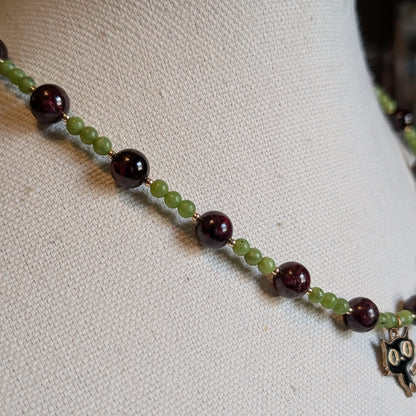 ✨Feliris✨| AAA Garnet & Nephrite Jade Cat Charm Necklace