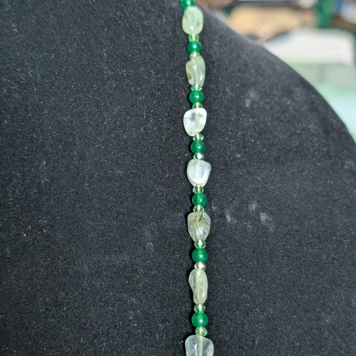 ✨Flipperfall✨| Prehnite & Green Jade Frog Necklace