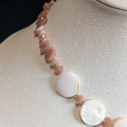 ✨Sunlace Grotto✨ | Sunstone & Shell Flower Necklace