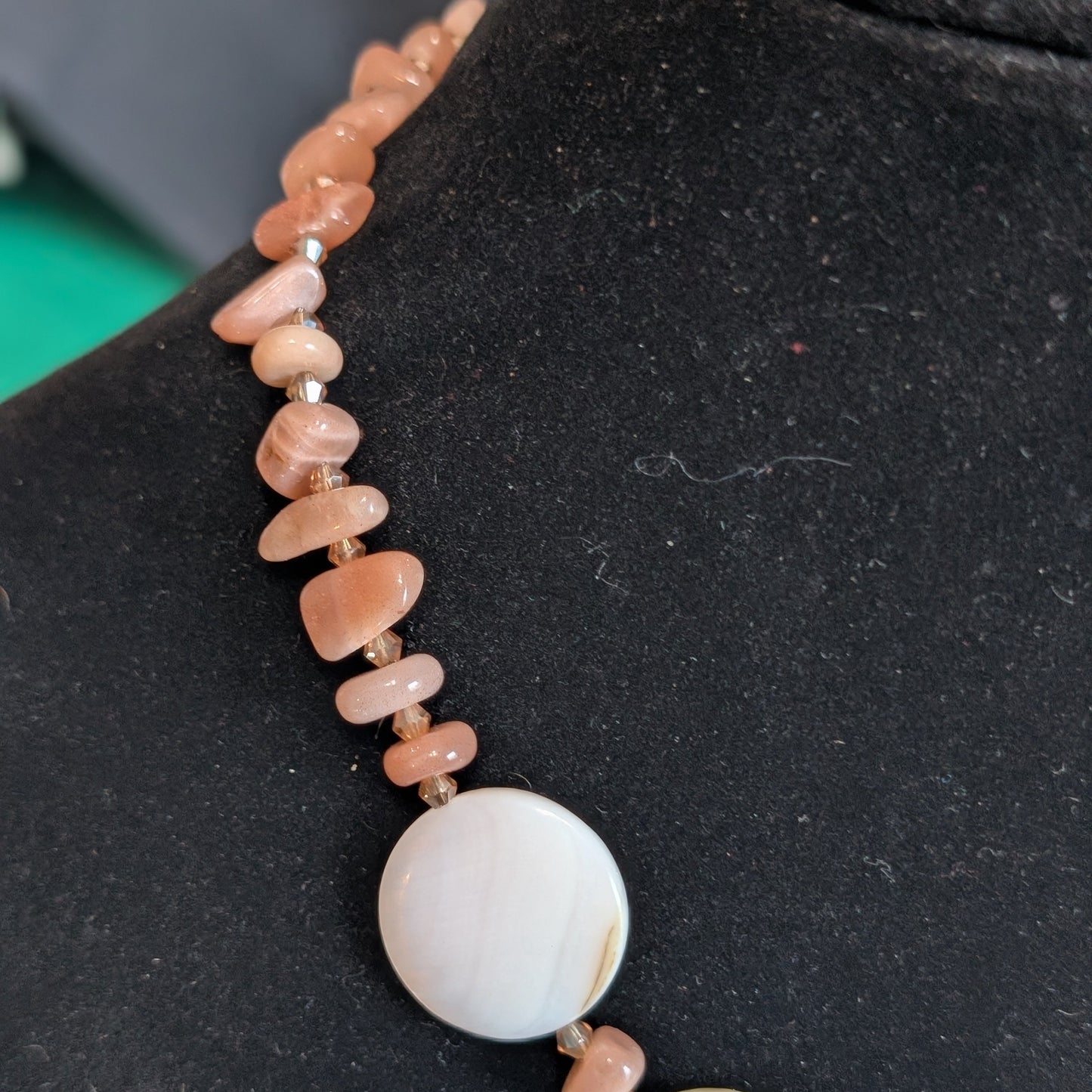✨Sunlace Grotto✨ | Sunstone & Shell Flower Necklace
