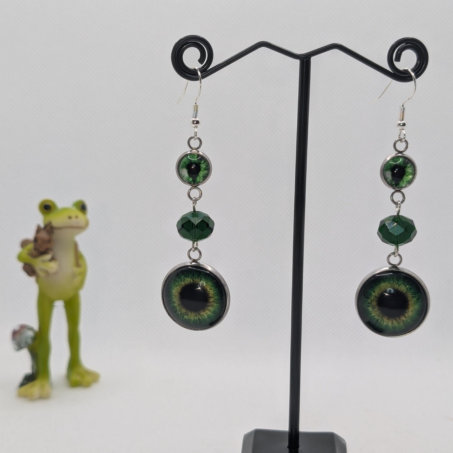 ✨The Mirewatchers✨ | Glass Eyeball & Faceted Bead Dangle Earrings