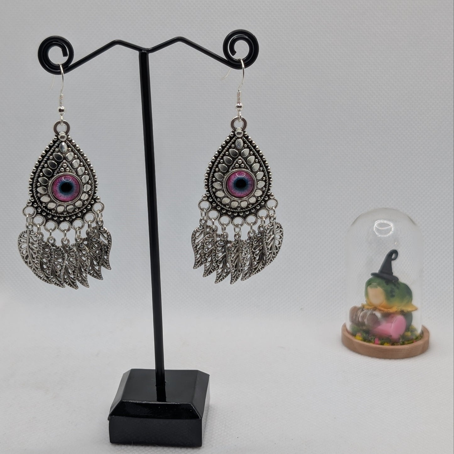 ✨The Frondwatchers✨ | Eyeball Earrings with Leaf Fringes