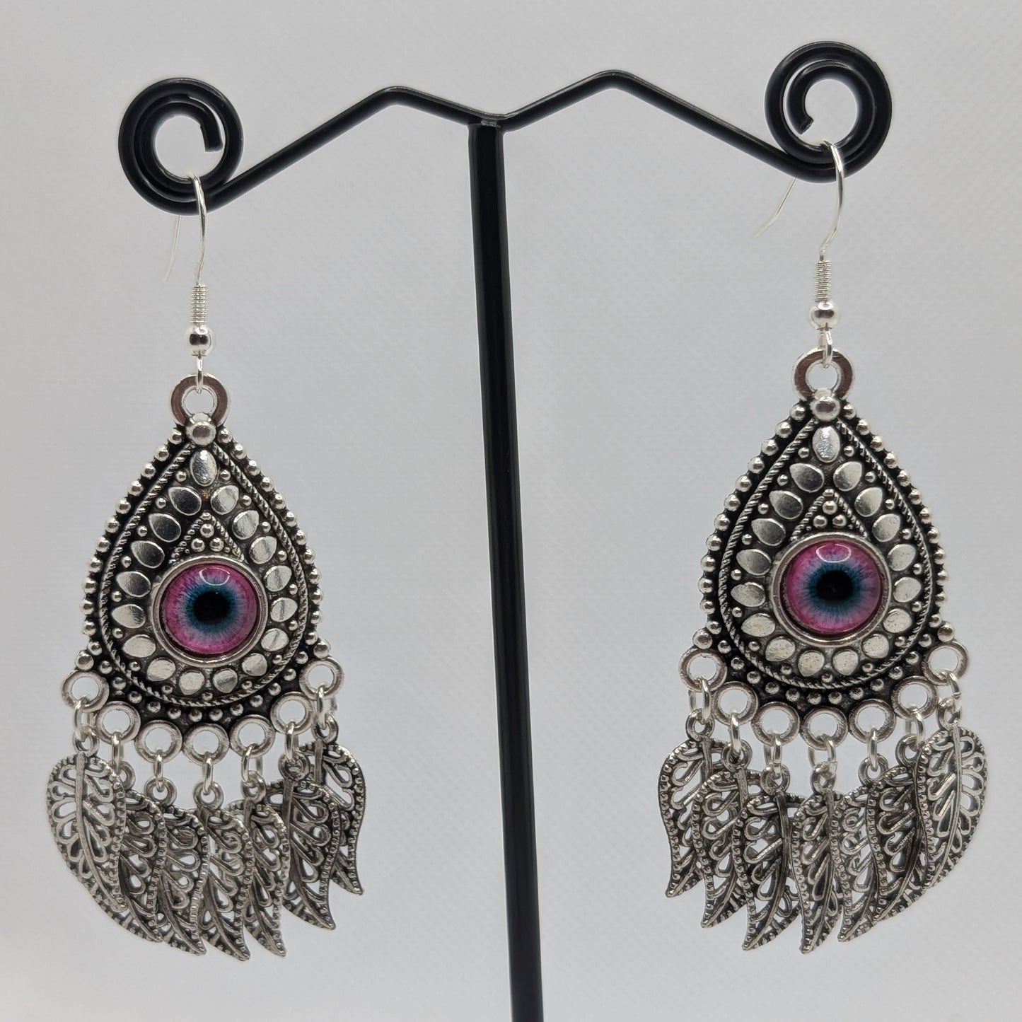 ✨The Frondwatchers✨ | Eyeball Earrings with Leaf Fringes