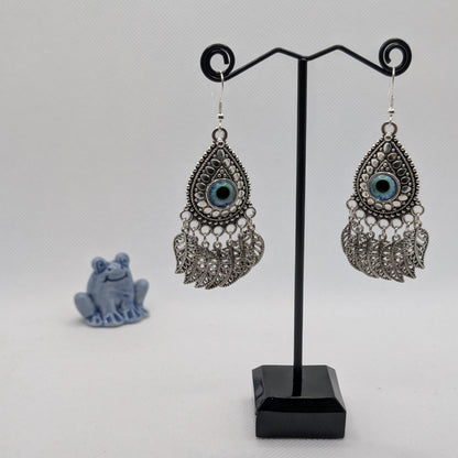 ✨The Frondwatchers✨ | Eyeball Earrings with Leaf Fringes