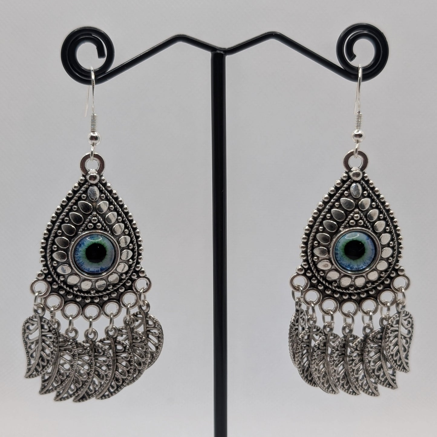 ✨The Frondwatchers✨ | Eyeball Earrings with Leaf Fringes
