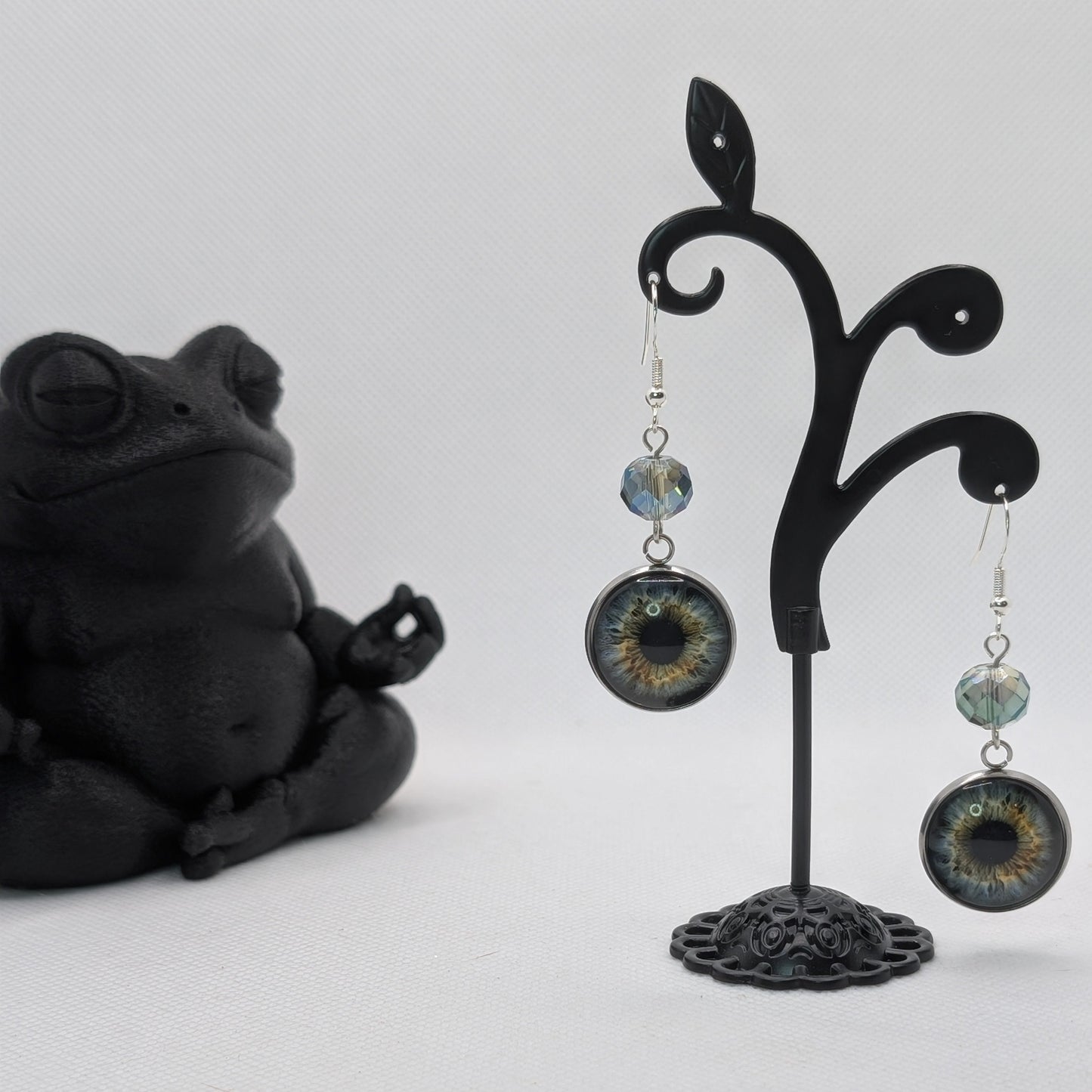 ✨The Glimmerwardens✨ | Glass Eyeball & Faceted Bead Earrings