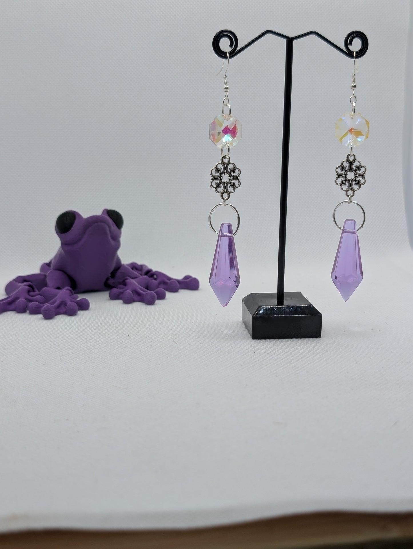 ✨Classique✨ | Silver Filigree, Iridescent Glass & Lavender Drop Earrings