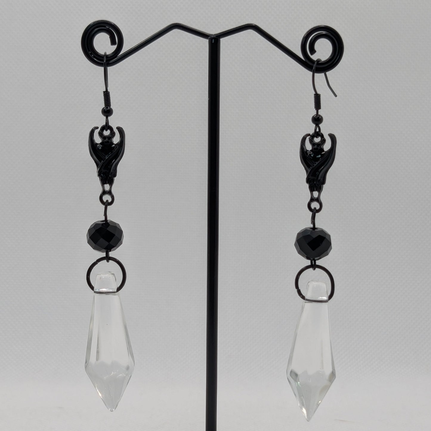 ✨The Sonarshards✨ | Bat & Faceted Glass Gothic Dangle Earrings