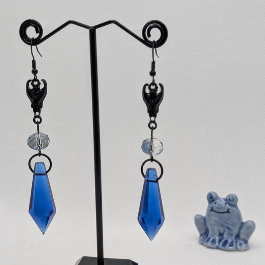 ✨The Sonarshards✨ | Bat & Faceted Glass Gothic Dangle Earrings