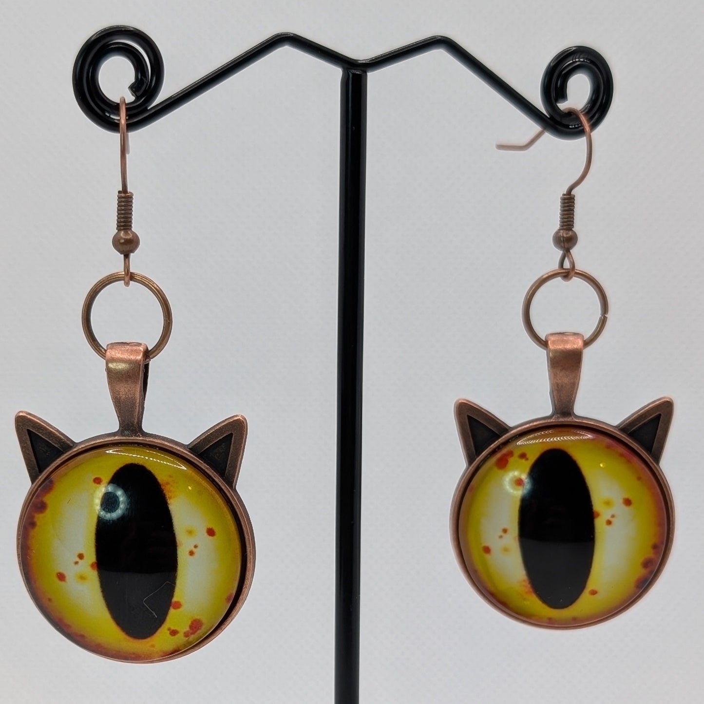 ✨Catastropheyes✨ | Jumbo Cat-Eye Cabochon Earrings