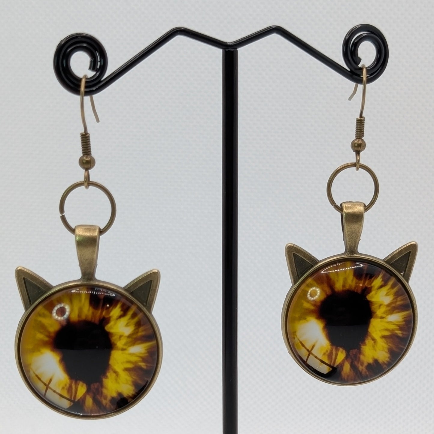 ✨Catastropheyes✨ | Jumbo Cat-Eye Cabochon Earrings