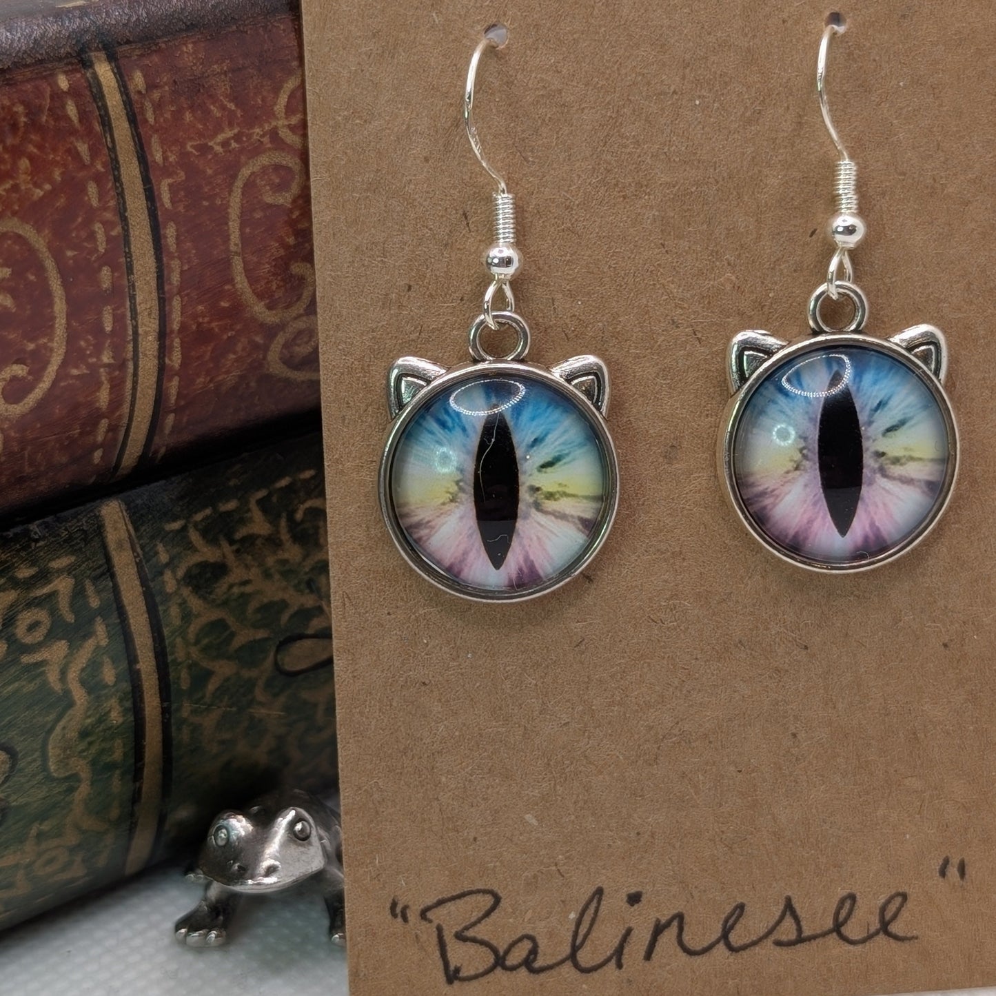 ✨Feeleyes✨| Eye-Cab Cat Earrings