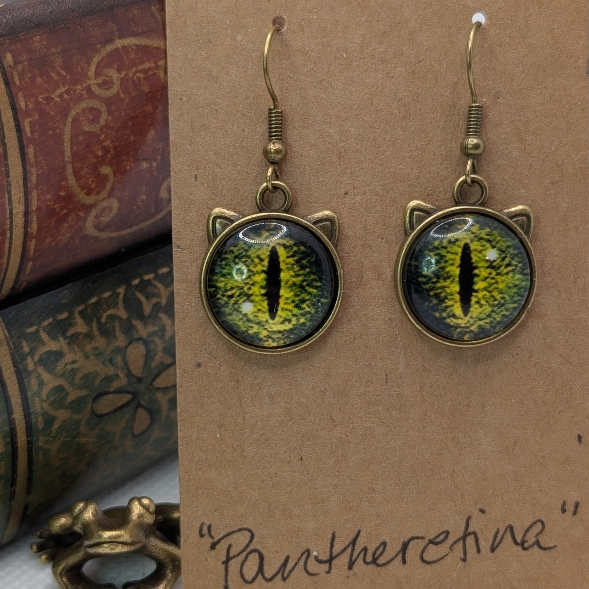 ✨Feeleyes✨| Eye-Cab Cat Earrings