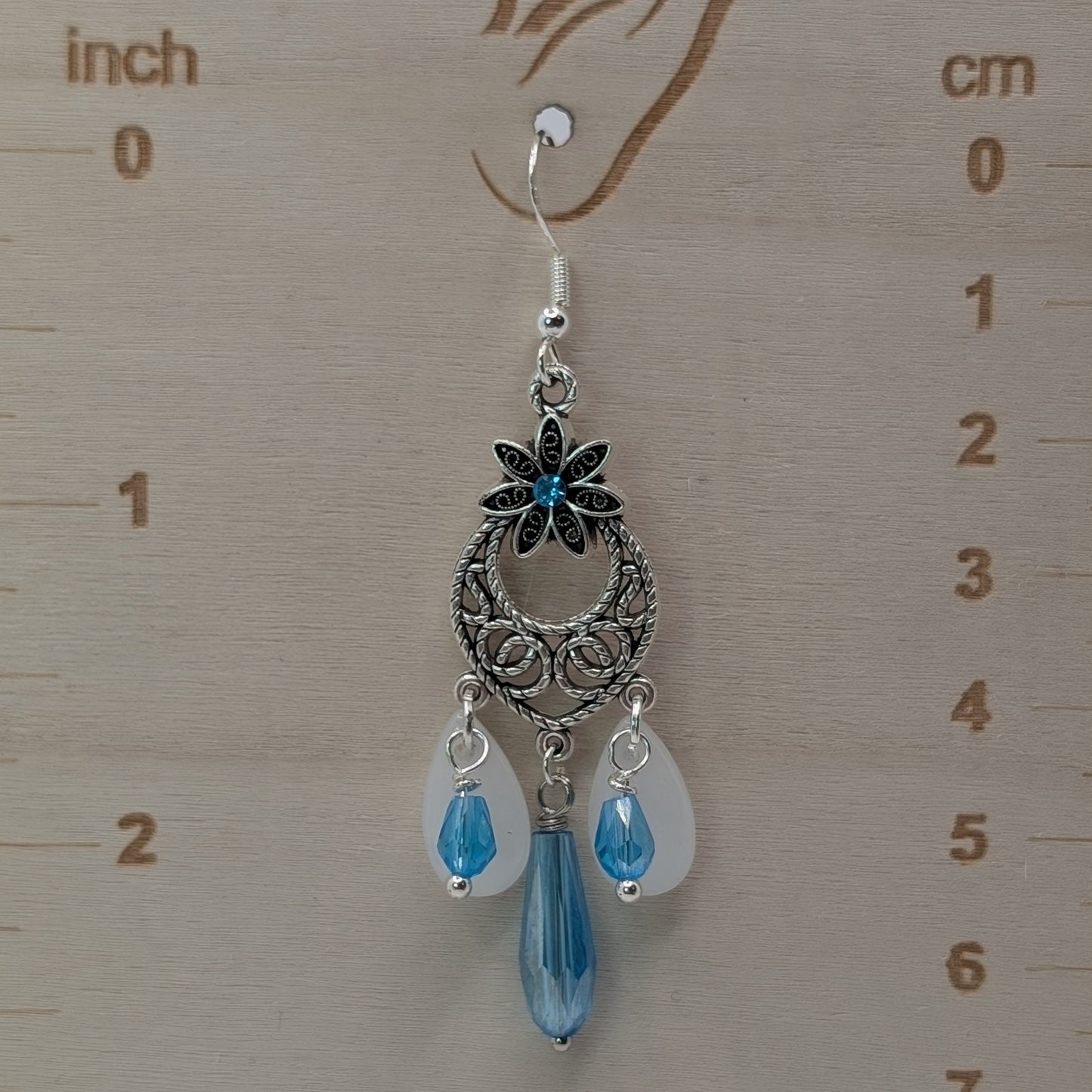 ✨Glacianthae✨ | Blue & White Floral Chandelier Earrings