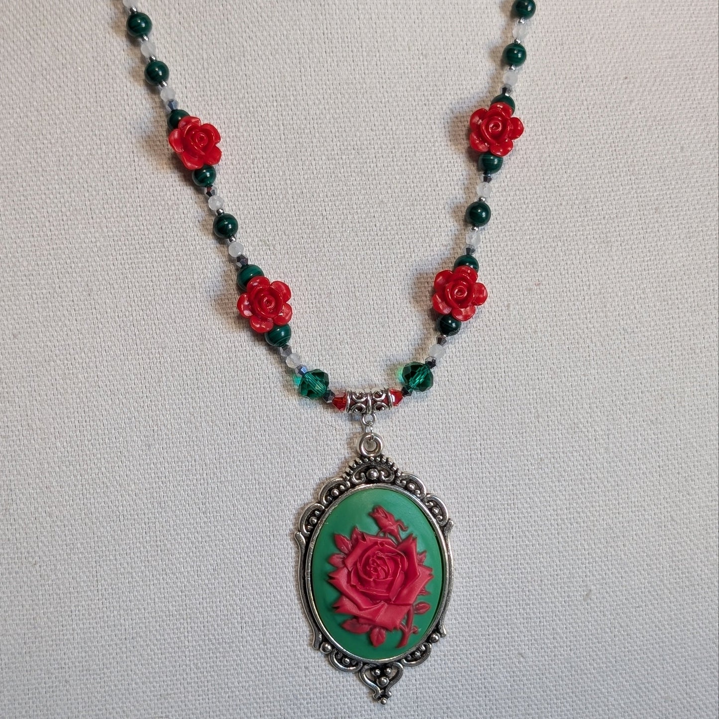 ✨Everbriar Bloom✨ | Malachite & Mystic Moonstone Rose Cameo Necklace