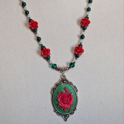 ✨Everbriar Bloom✨ | Malachite & Mystic Moonstone Rose Cameo Necklace