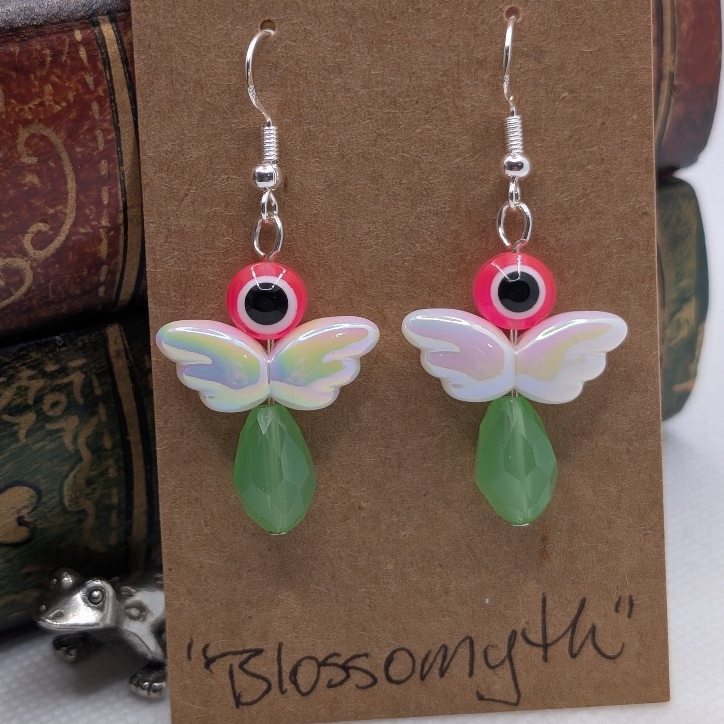 ✨Loreacles✨ | Faewilde Observer Winged Creature Earrings