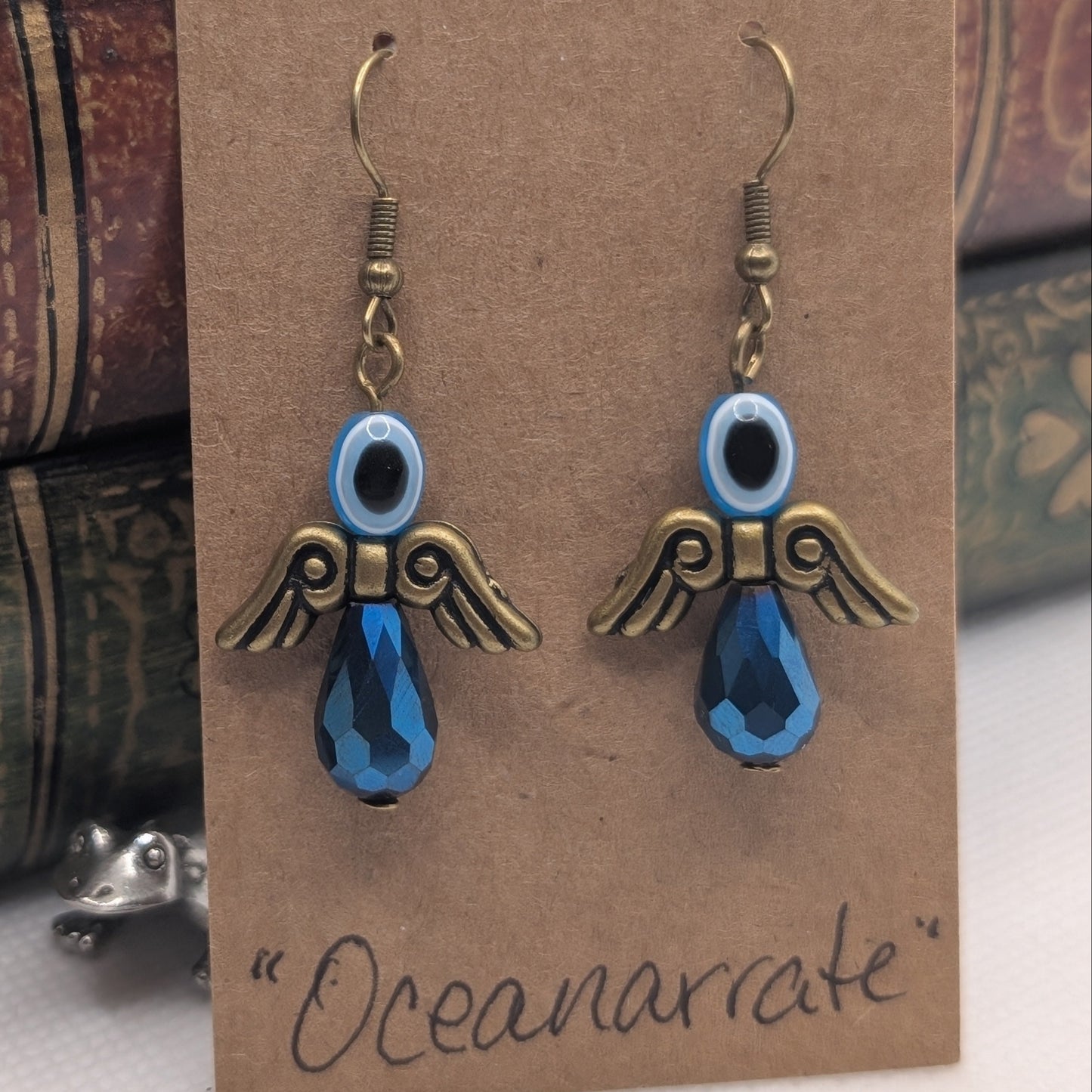 ✨Loreacles✨ | Faewilde Observer Winged Creature Earrings
