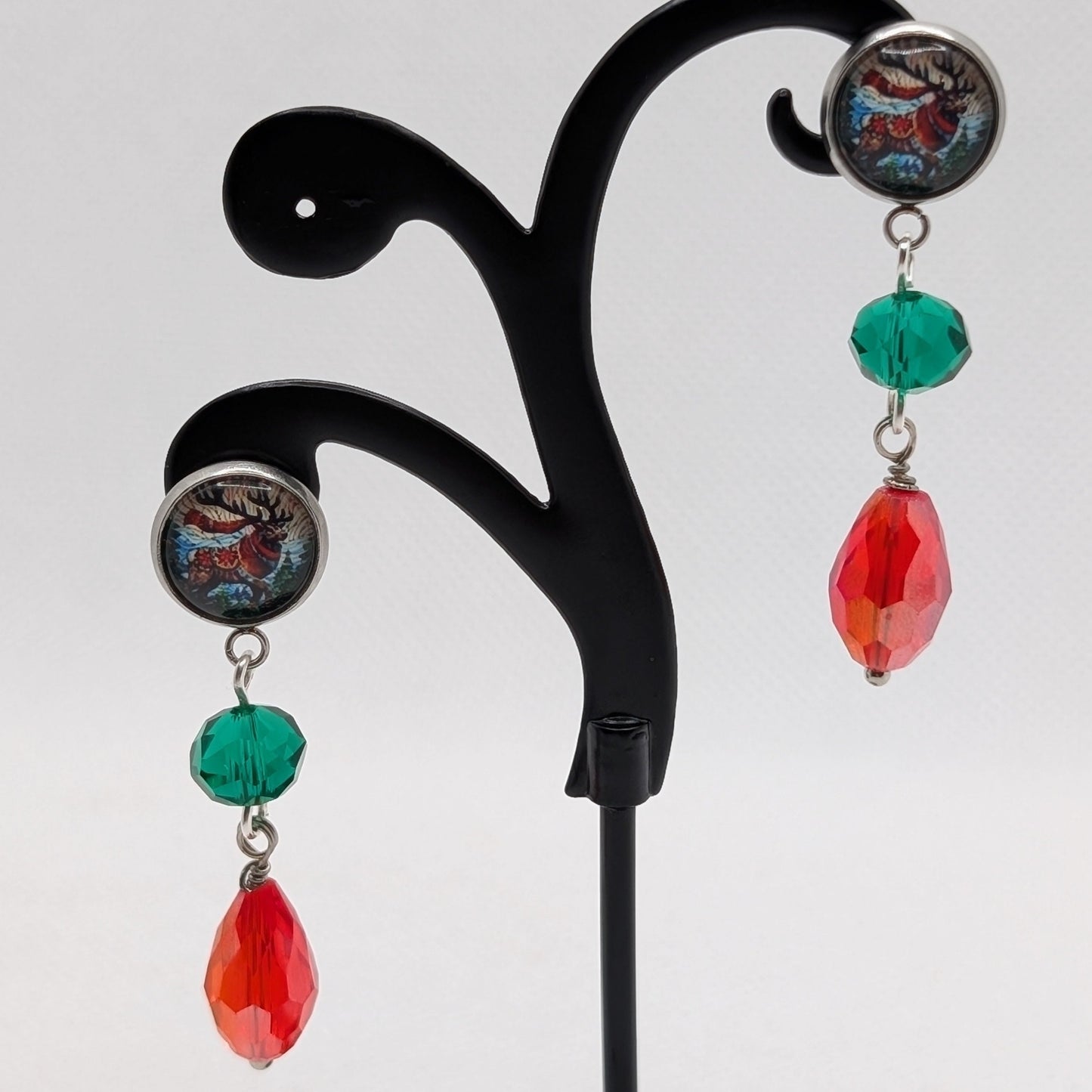 ✨The Bestae✨ | Animal Portrait Cabochon & Glass Drop Earrings