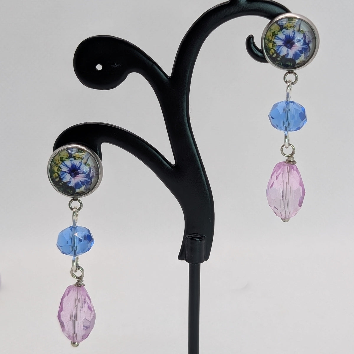 ✨Floriatures✨ | Botanical Portrait Floral Glass Drop Earrings